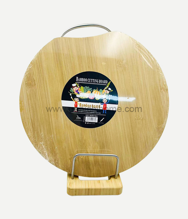 プラスチック製の切断板と比較した竹切り板の安全性と衛生上の利点は何ですか？