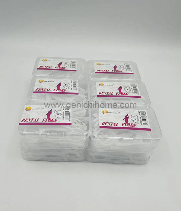 旅行中に使い捨ての歯科用フロスを使用すると便利ですか？